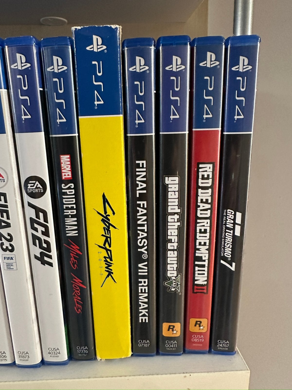 Different Jeux playstation 4, Enlèvement ou Envoi, Comme neuf