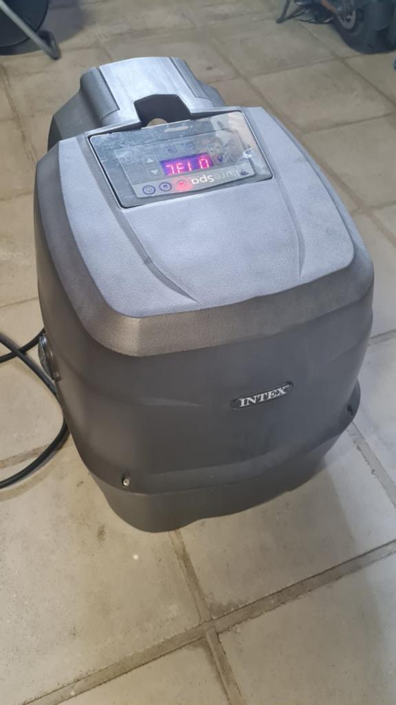 Jacuzzi Spa Intex moteur, Tuin en Terras, Ophalen