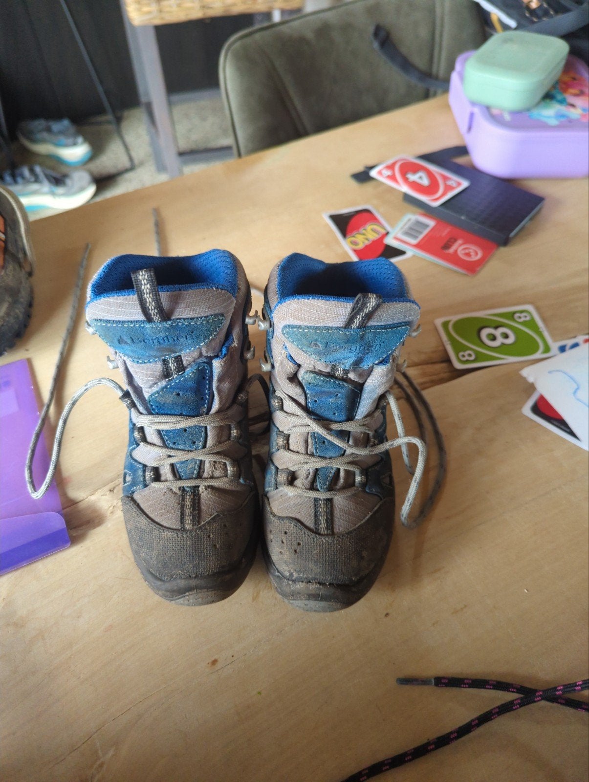 Bergschoenen maat 30, Jongen of Meisje, Ophalen of Verzenden, Zo goed als nieuw, Berghen