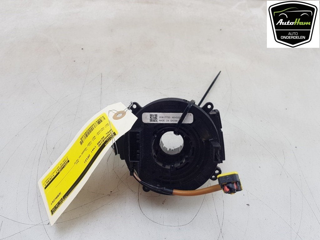 AIRBAGRING Opel Astra J (PC6 / PD6 / PE6 / PF6), Gebruikt, Opel, Opel Automobile GmbH, Kontakt-opel@opel.com