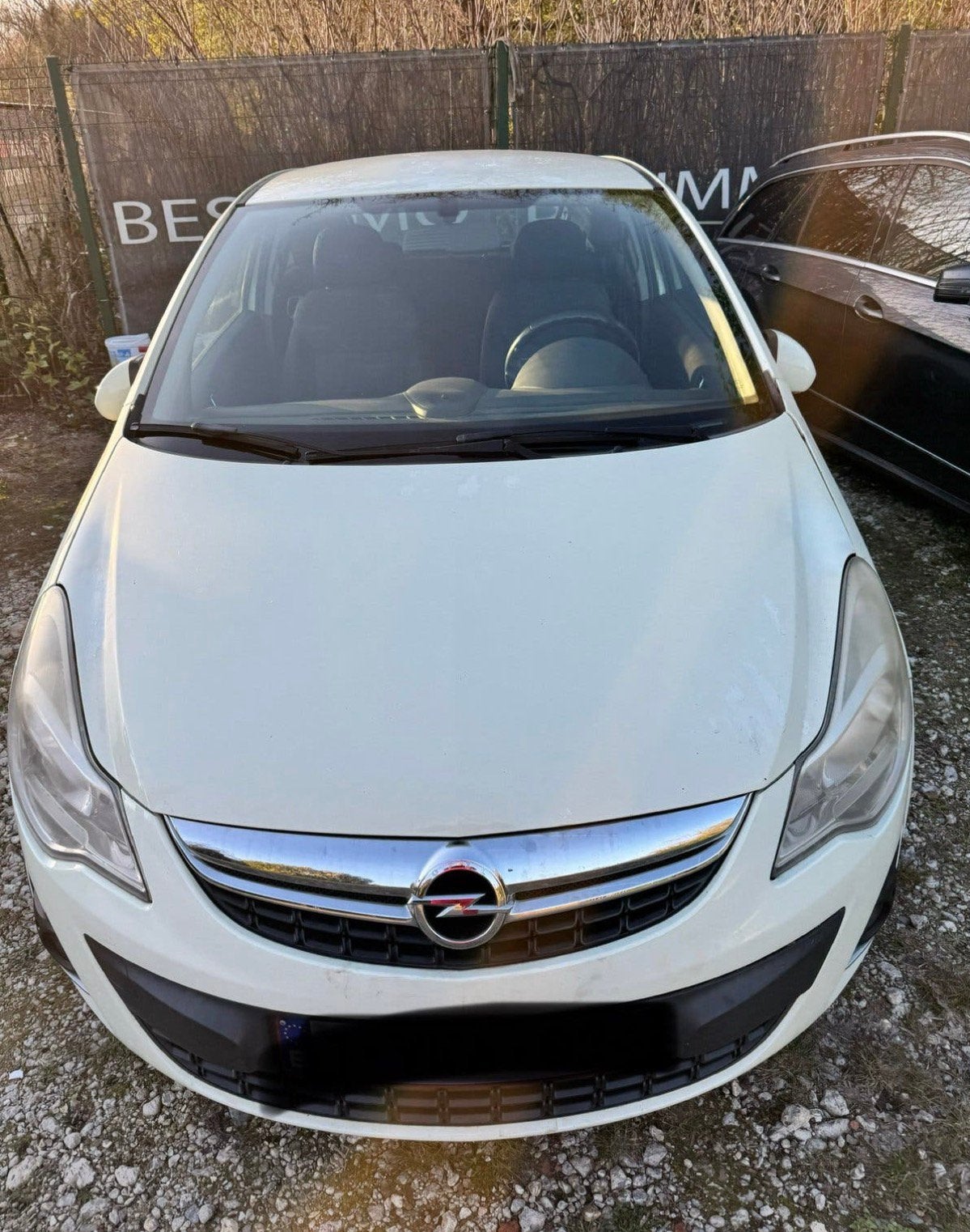 Opel corsa d 1.2 benzine euro5 bj 2011 revervoir kookt water, Autos, Achat, Boîte manuelle, Particulier, Tissu