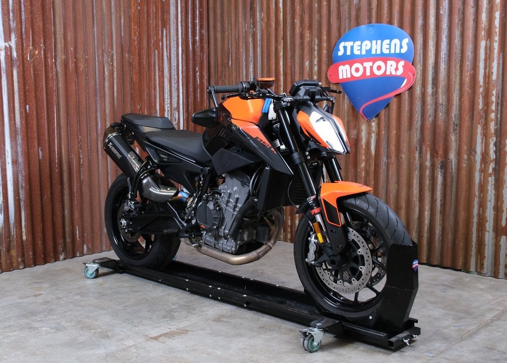 KTM 890 Duke Akrapović, Permis Moto A, Entreprise, Occasion, Plus de 35 kW