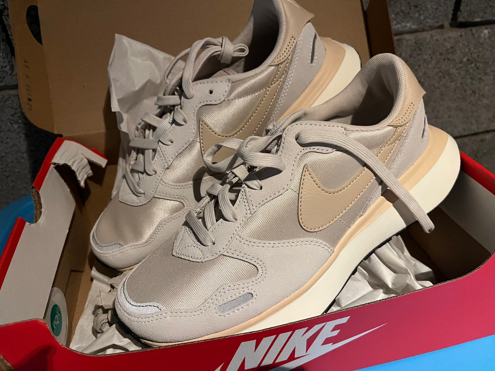 Nike sportswear sneakers (maat 40,5) NIEUW, Ophalen, Zo goed als nieuw, Schoenen