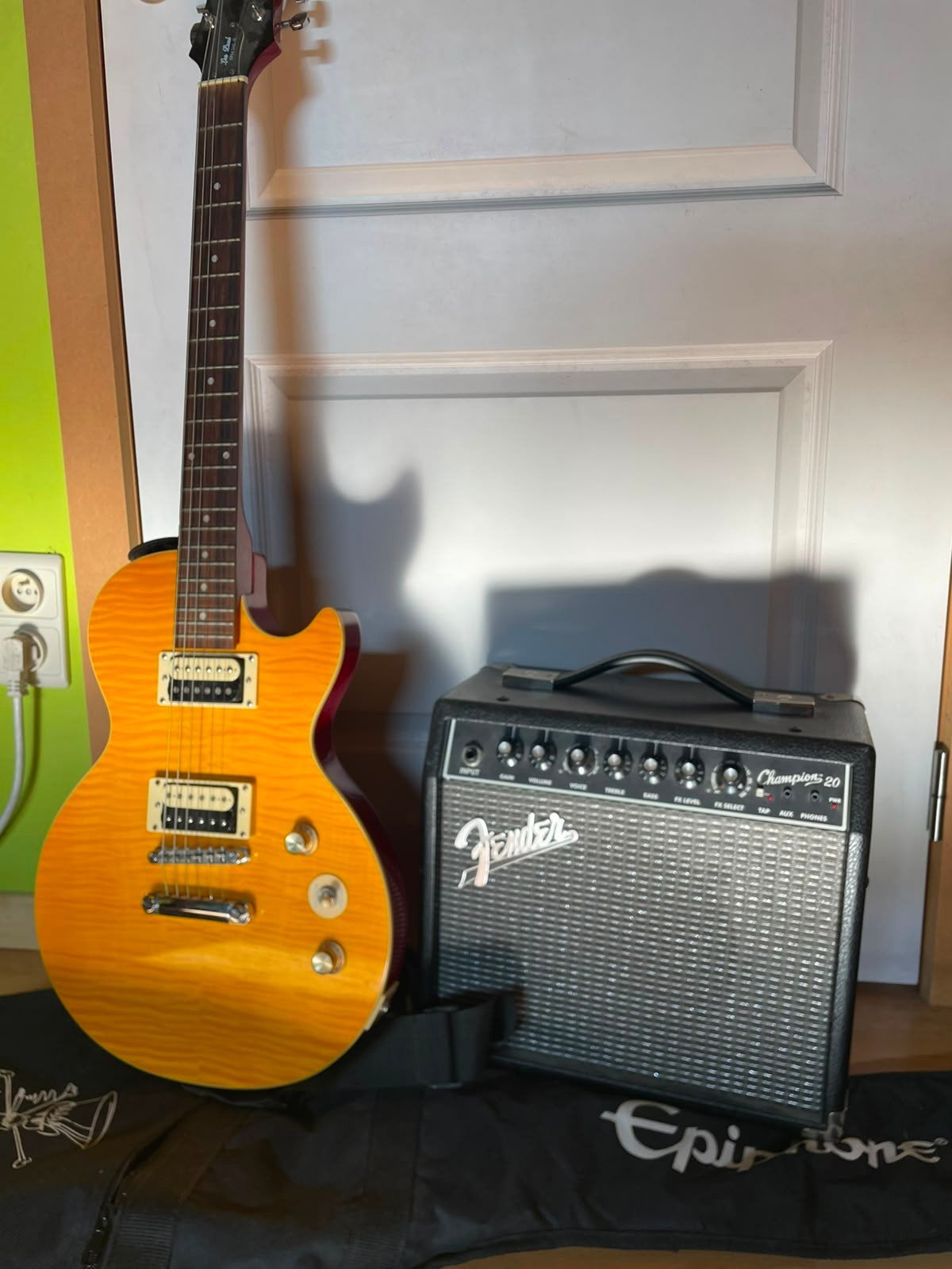 Epiphone Slash Les Paul Special-II en fender champion 20 amp, Musique & Instruments, Instruments à corde | Guitares | Électriques
