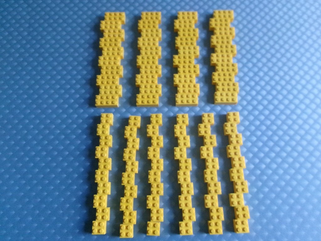 100 gele Lego 2x.. stenen, Gebruikt, Lego, Ophalen of Verzenden, Losse stenen