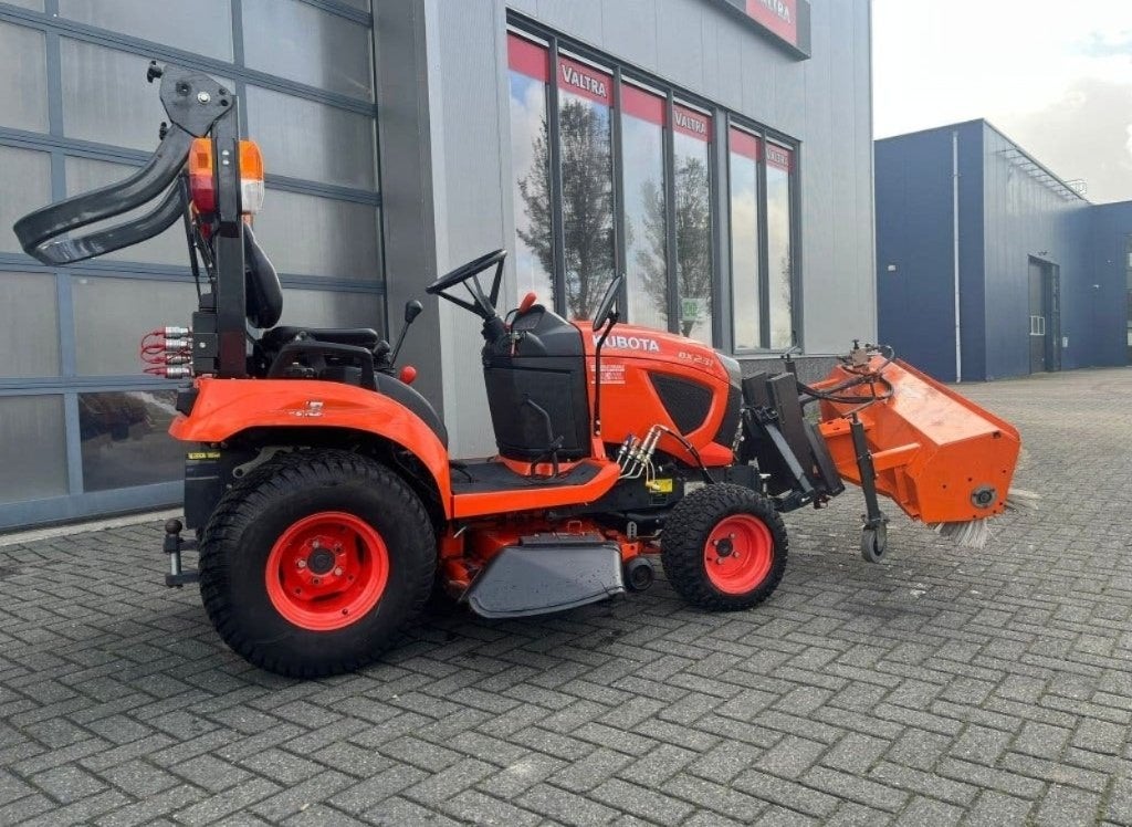 Mini-tracteur Kubota BX231 avec accessoires (TVA inclus), Articles professionnels, Autres marques, Jusqu'à 2500, Jusqu'à 80 ch