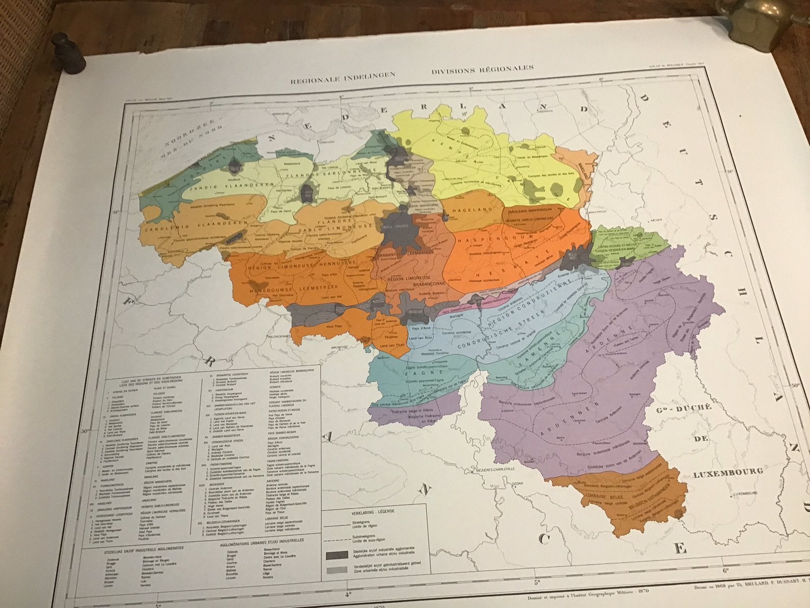 Landkaart Regionale streken bodemgesteldheid Belgie, Boeken, Atlassen en Landkaarten, Ophalen of Verzenden, Gelezen, Landkaart