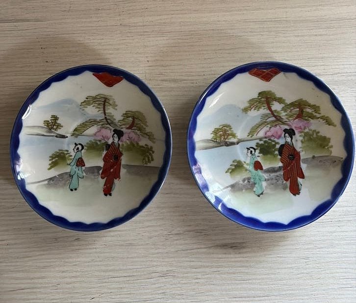 Ensemble de 2 soucoupes japonaises anciennes-Nippon1891-1921, Enlèvement ou Envoi