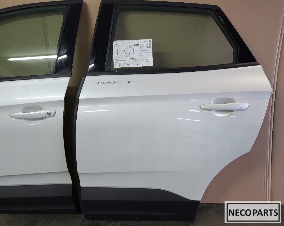 OPEL GRANDLAND X PORTIER DEUR KLEUR KWED ALLES LEVERBAAR, Gebruikt, -, Opel, Ophalen of Verzenden