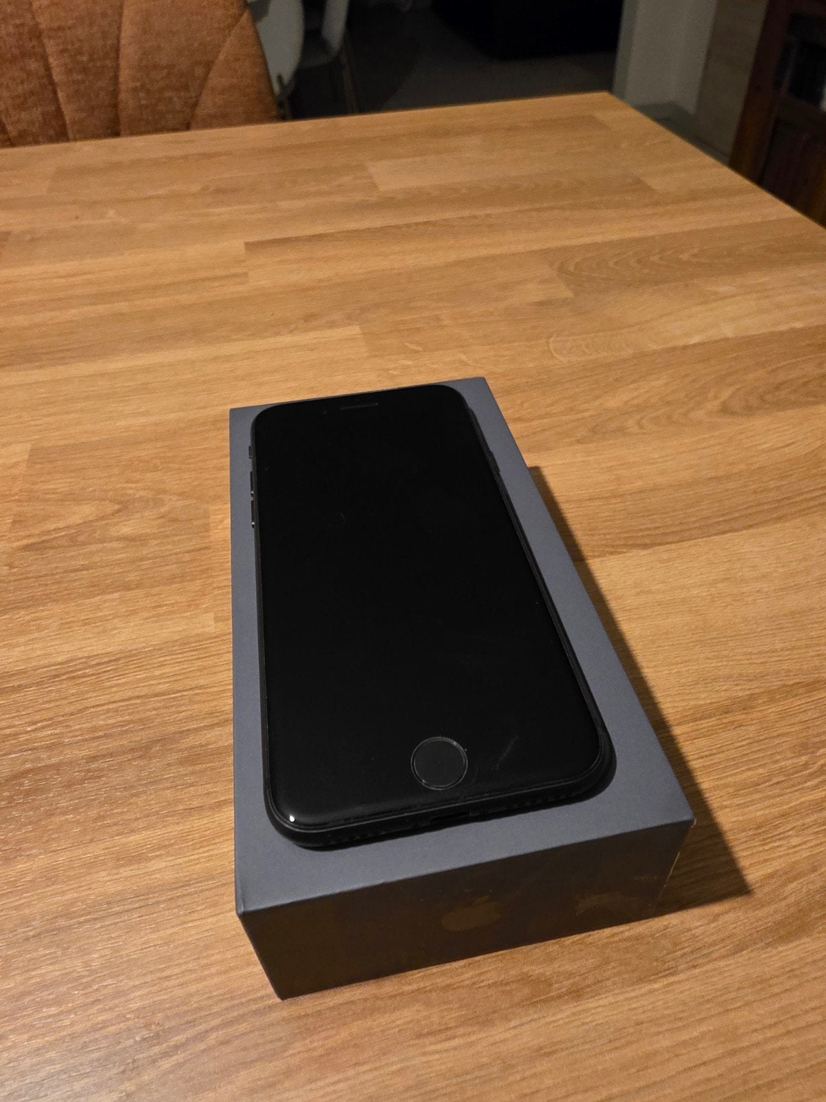 iPhone 8 - 64 Go - Noir - État Neuf - Batterie 95%, Télécoms, Neuf, Enlèvement ou Envoi, 64 GB, Sans abonnement
