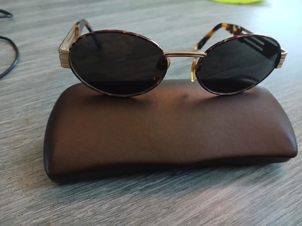 Sergio Tacchini zonnebril dames, Enlèvement, Comme neuf, Lunettes de soleil, Autres marques