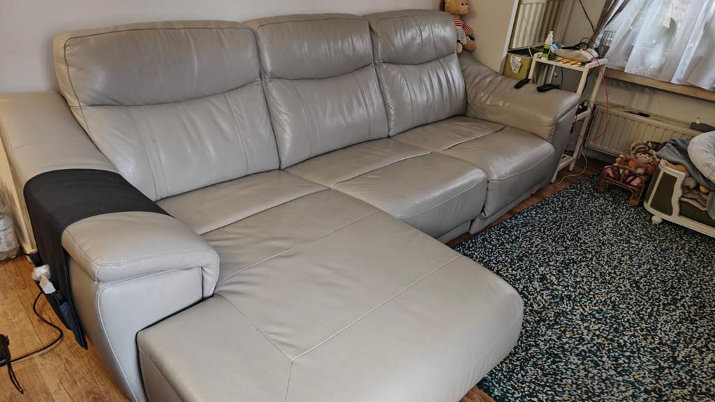 Grote bank met één comfortabele zitplaats., Enlèvement