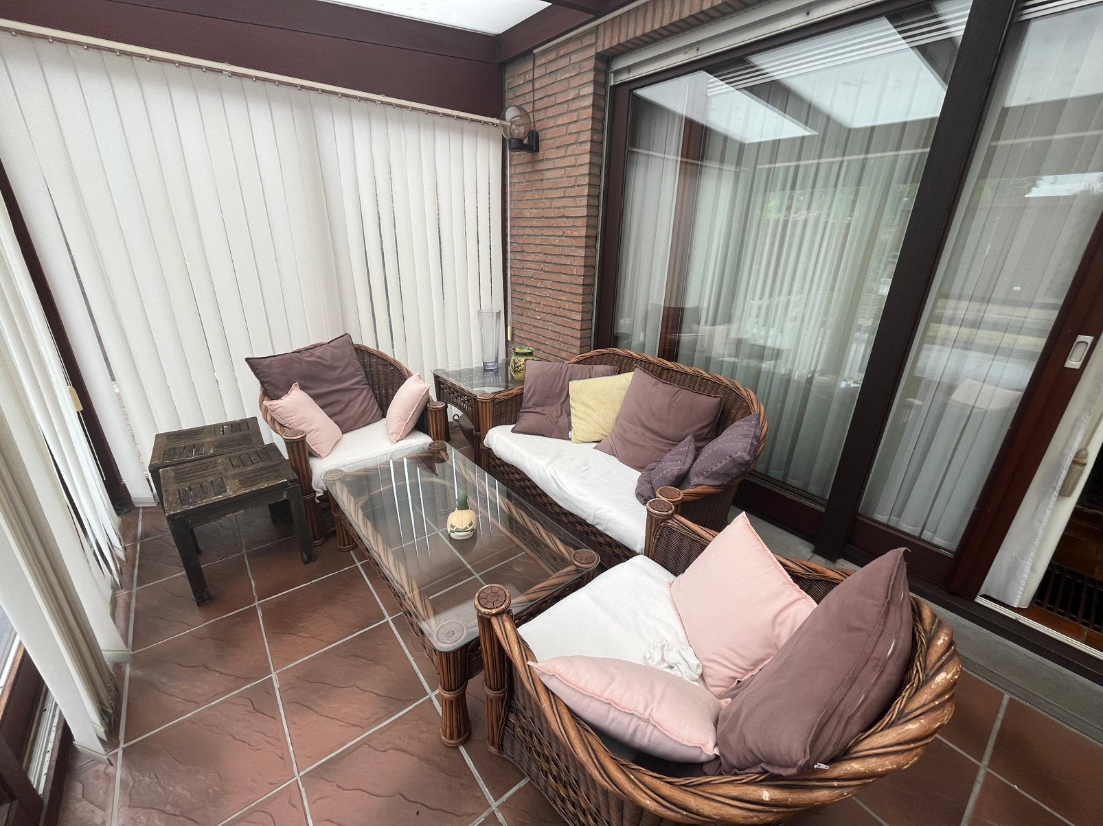 Loungeset 3 zitmeubels, 1 grote & 1 kleine tafel, Ophalen, 4 zitplaatsen, Gebruikt, Rotan