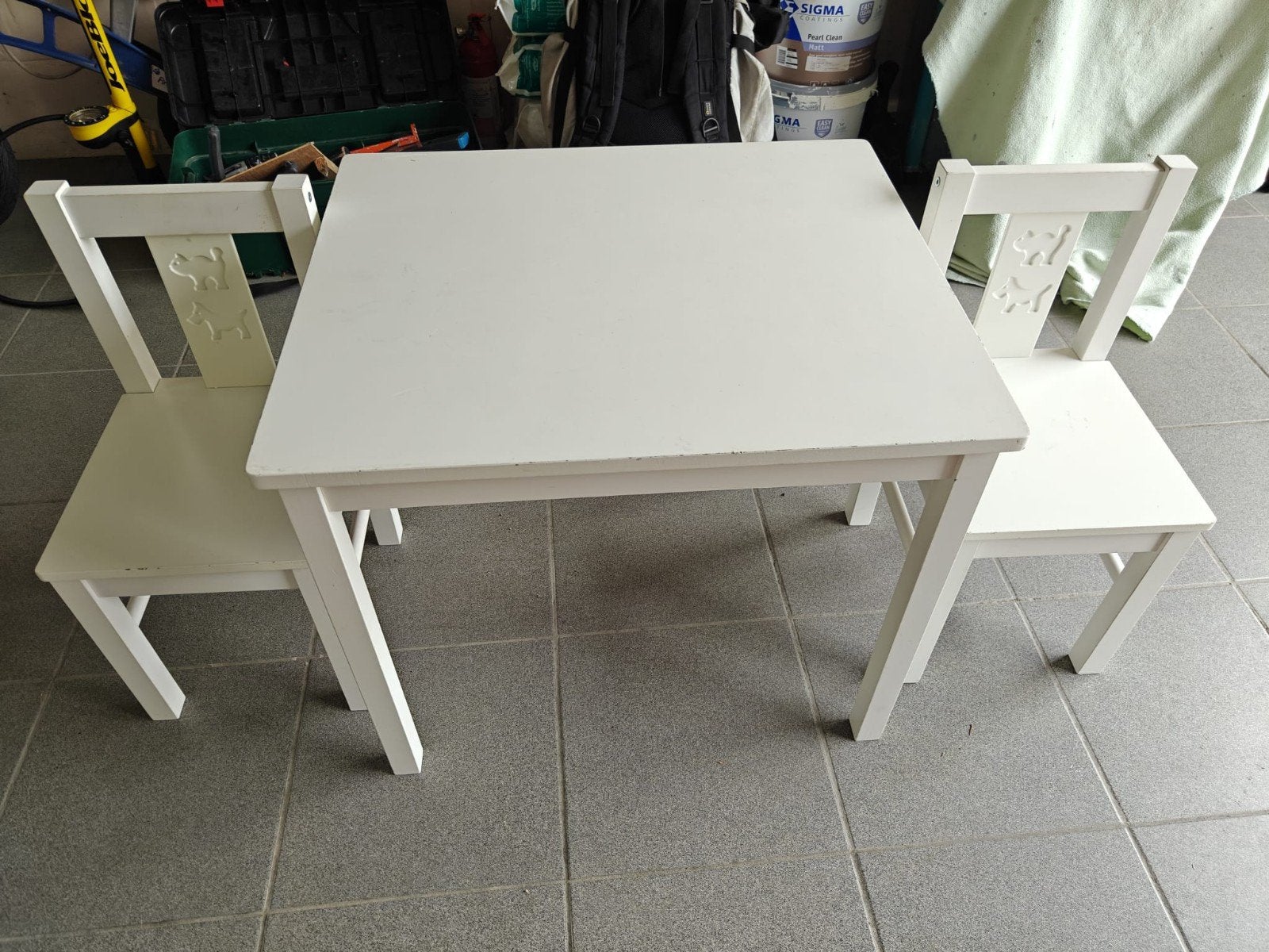 kindertafel en 2 stoeltjes, Enfants & Bébés, Chambre d'enfant | Tables & Chaises, Enlèvement, Utilisé, Table(s) et Chaise(s)