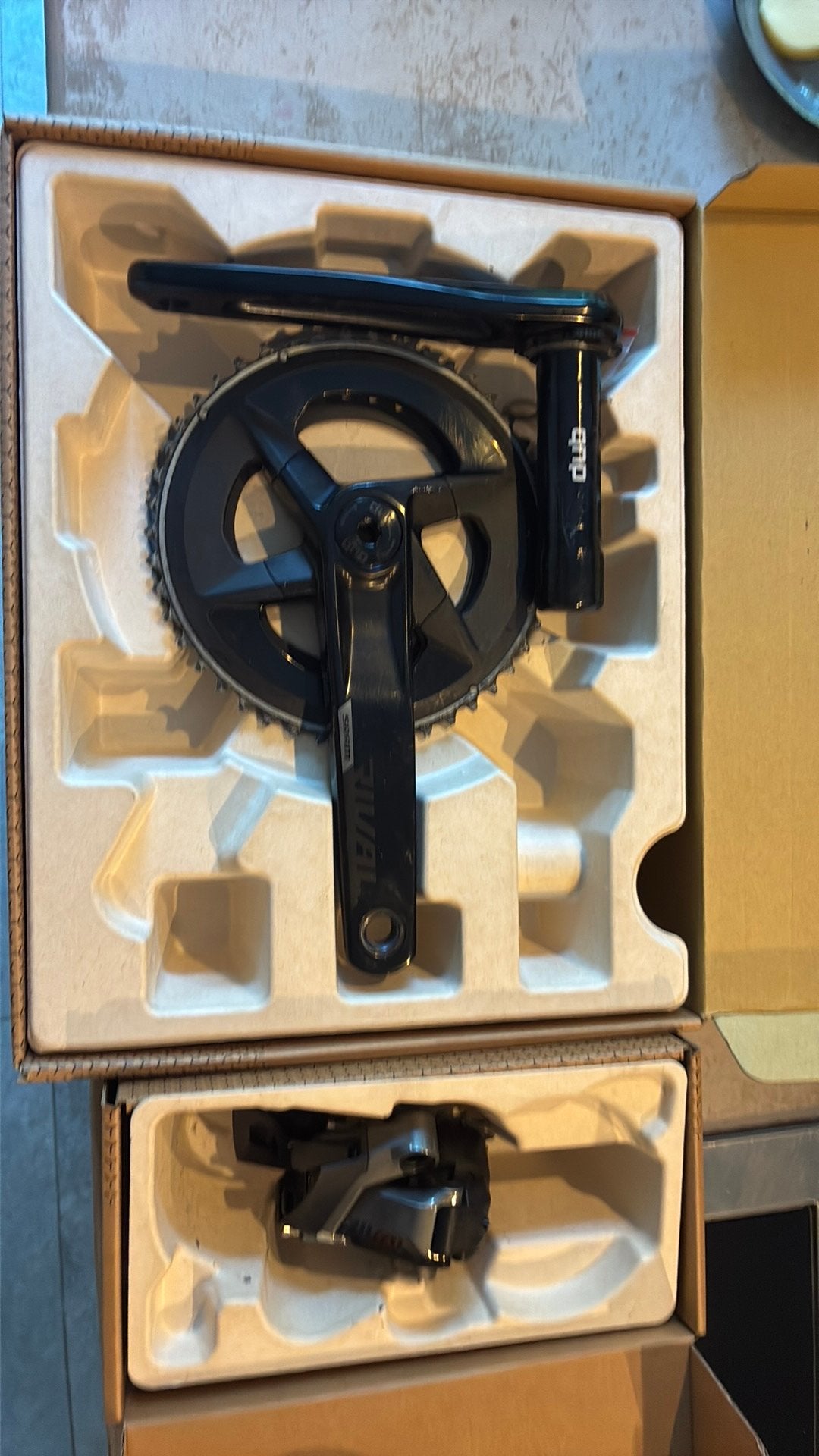 Sram rival crankset en achter derailleur, Enlèvement ou Envoi, Comme neuf