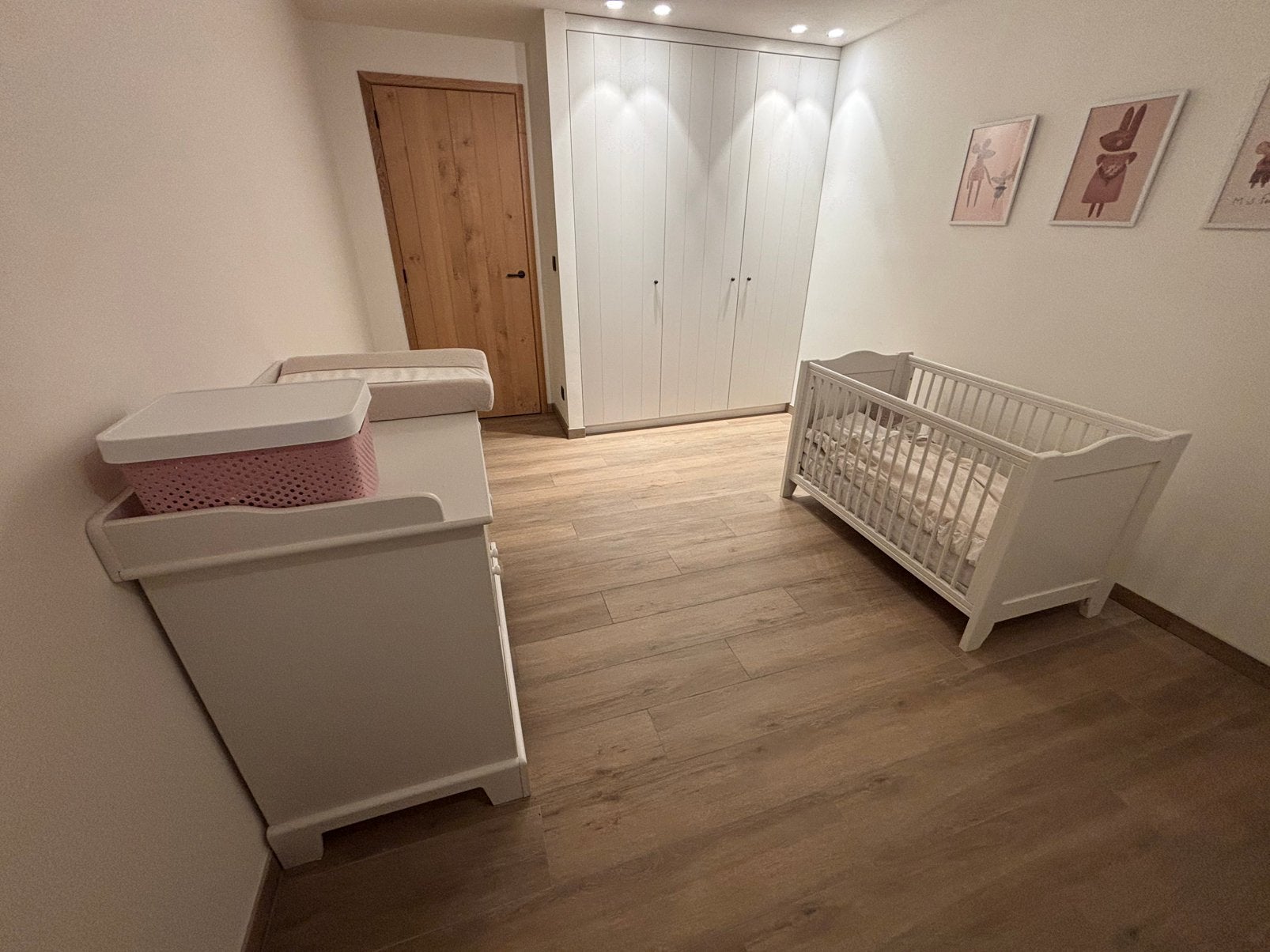 Babykamer (bed + commode), Ophalen, Verstelbaar