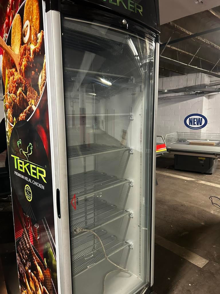 Te koop vriezer nieuwstaat px 500 eur tel 0494 43 17 25, Ophalen of Verzenden