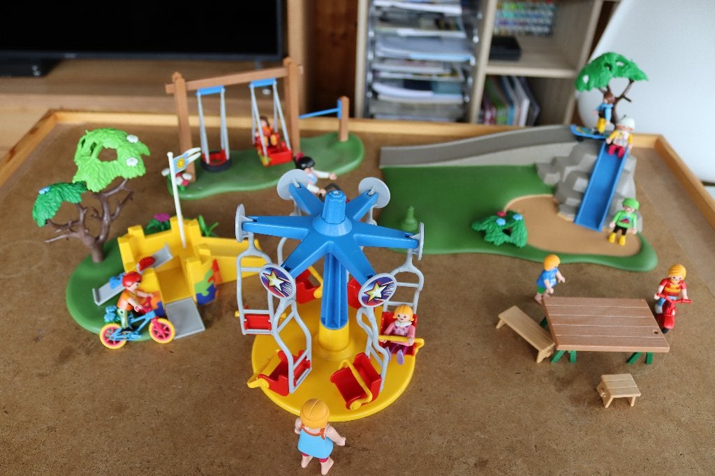 Playmobil - Grand jardin d'enfants, Enlèvement