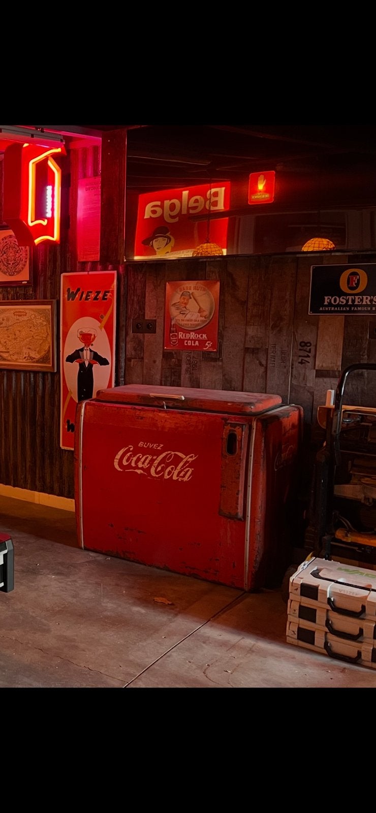 Coca cola frigo, Ophalen
