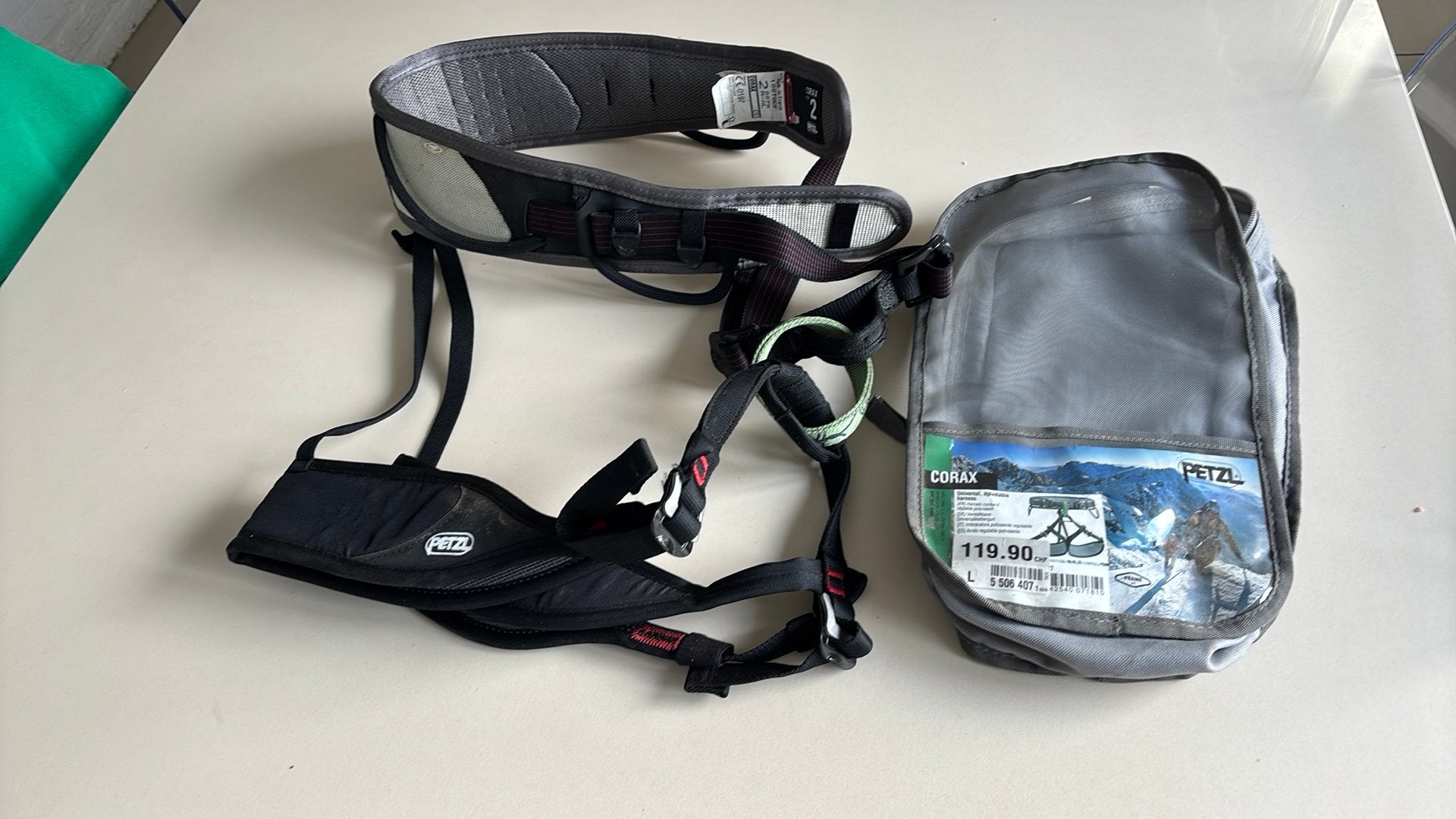 Baudrier petzl 2 corax, Enlèvement