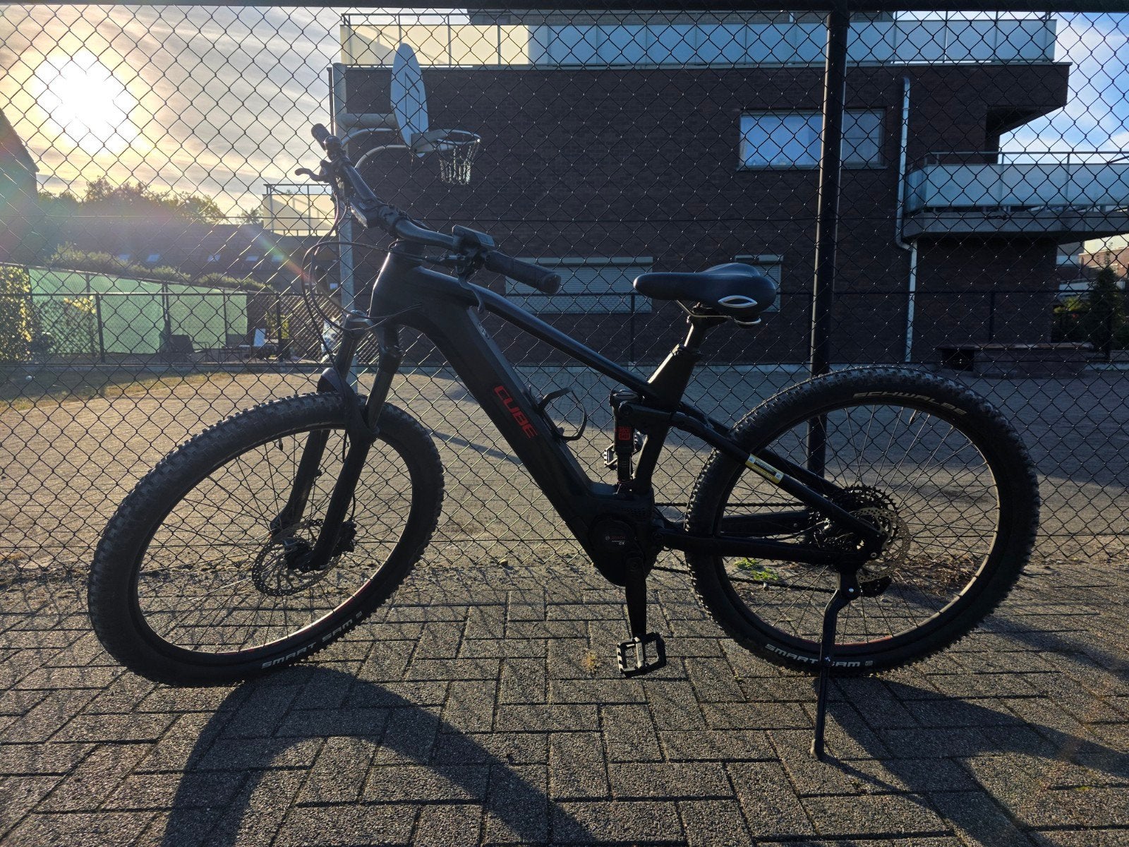 Cube Stéréo Hybrid 120 Pro 625, Ophalen, Cube