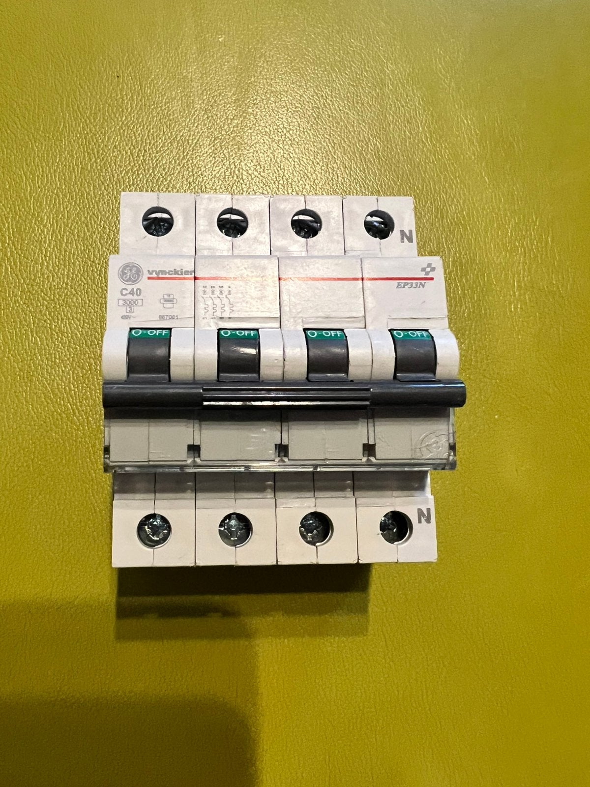 Fusible ABB 40A 4 pôles, Enlèvement ou Envoi, Neuf