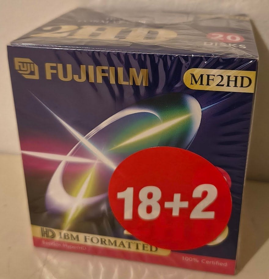 Vintage Fujifilm 2HD 3.5 inch diskettes - 20 stuks - Nieuw, Informatique & Logiciels, Disques enregistrables, Neuf, Autres types