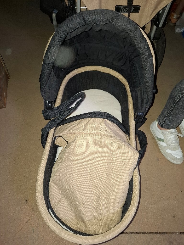 Baby spullen, Enlèvement, Utilisé