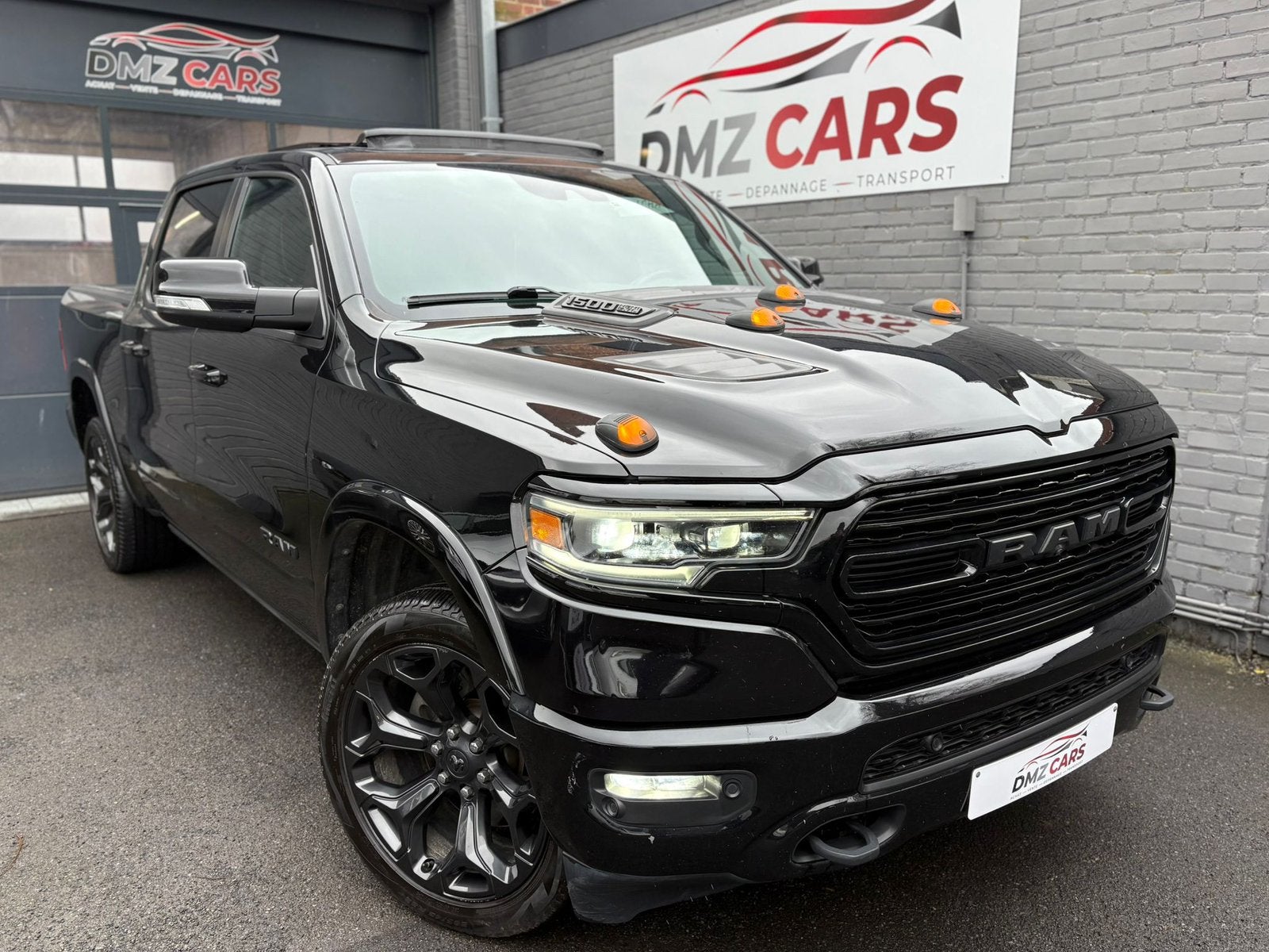 Dodge ram limited black night