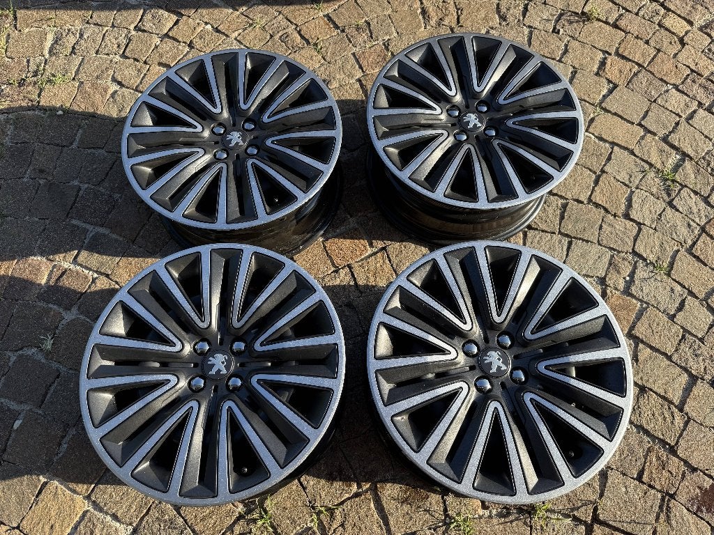 6 1/2 JX16"H2 ET20 | 2160728 | stalen velgen met naafdoppen, Auto-onderdelen, Banden en Velgen, Ophalen, Velg(en)