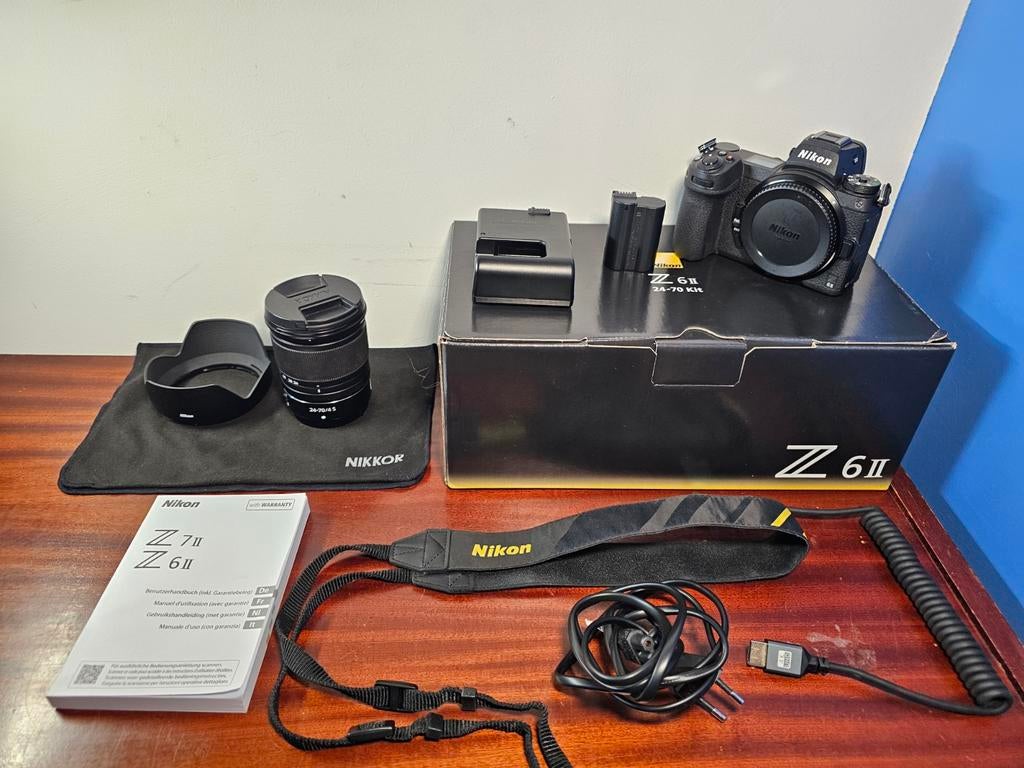 Nikon Z6 II + 24-70mm f/4 S  Volledig pakket  Onder garantie, Ophalen, Compact, Zo goed als nieuw, Nikon