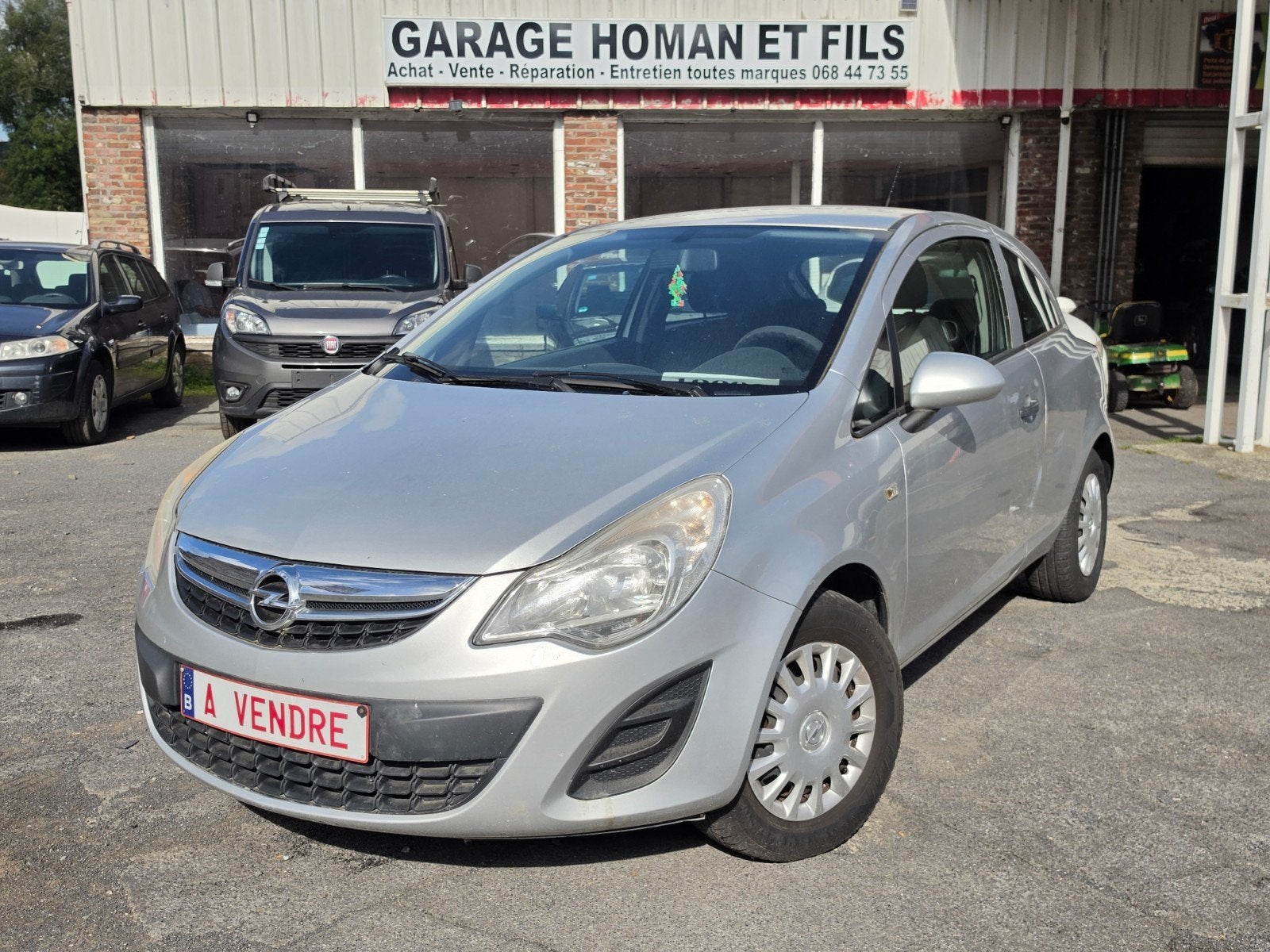 OPEL CORSA 1.0 ESSENCE 2013, Auto's, Voorwielaandrijving, Euro 5, Stof, Zwart