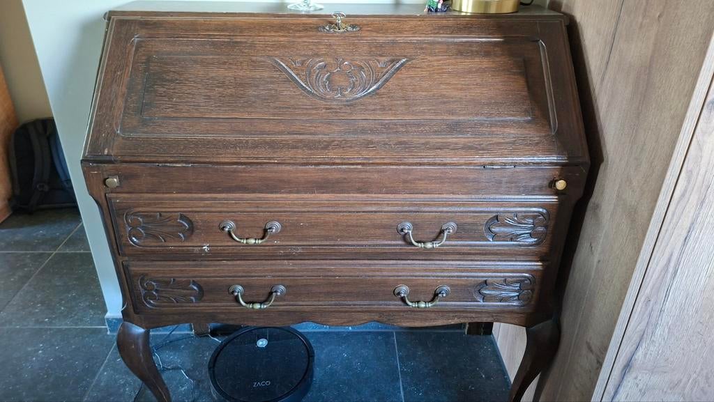 Secretaire, Ophalen