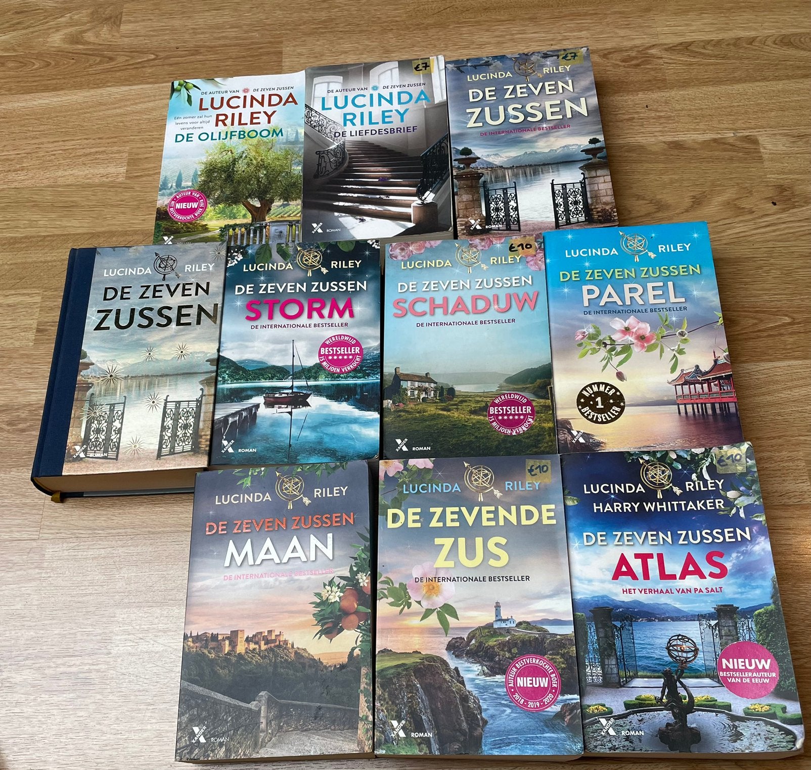 Lucinda Riley romans oa de zevenzussen serie ea, Boeken, Ophalen of Verzenden, Zo goed als nieuw