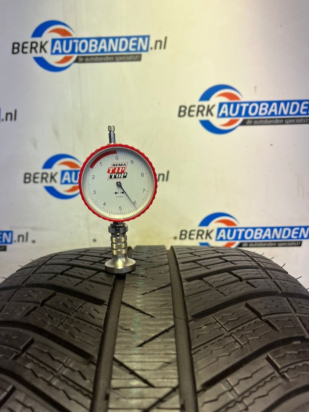 2x Michelin Pilot Alpin 5 SUV NO 275/50 R19 112V 275/50/19 2, 19 inch, Gebruikt, -, 275 mm