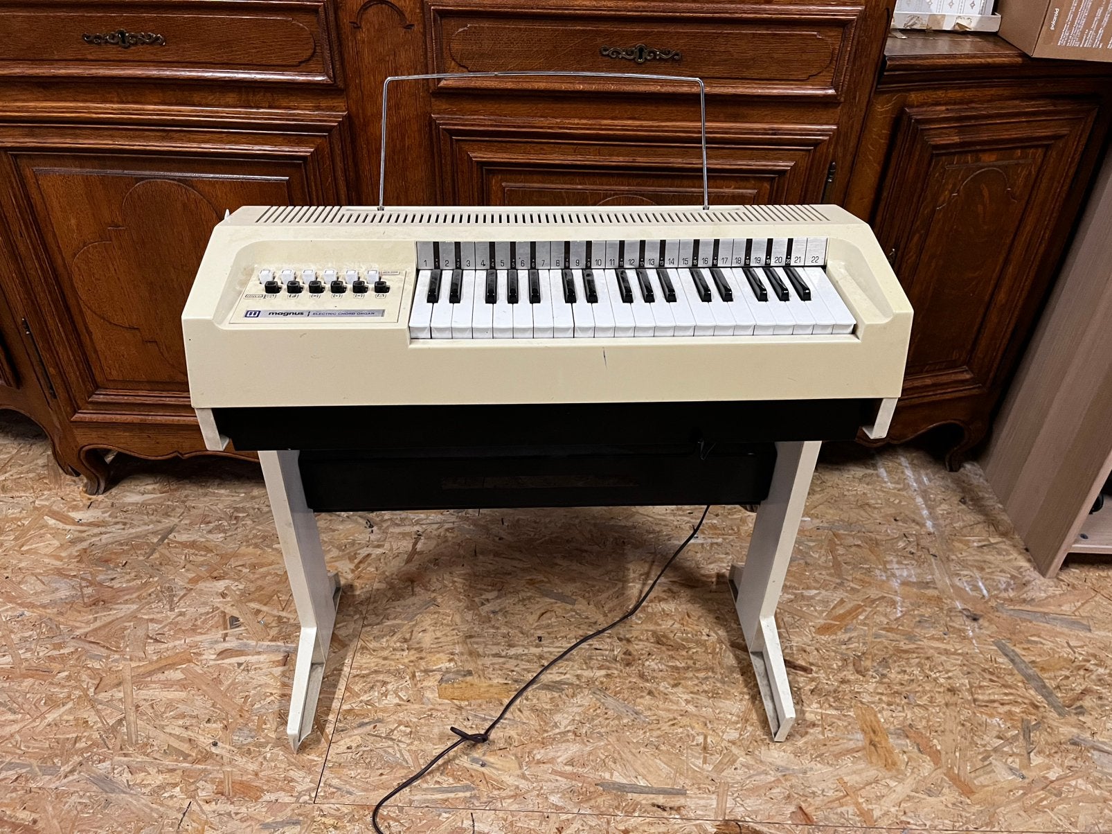 Magnus  elektrisch orgel functioneel uit de jaren 60/70, Ophalen, Zo goed als nieuw, Orgel