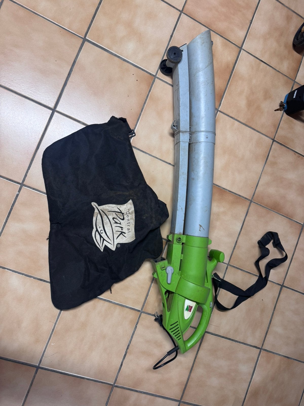 Bladzuiger, Tuin en Terras, Bladblazers, Ophalen, Gebruikt, Elektrisch, Met opvangzak