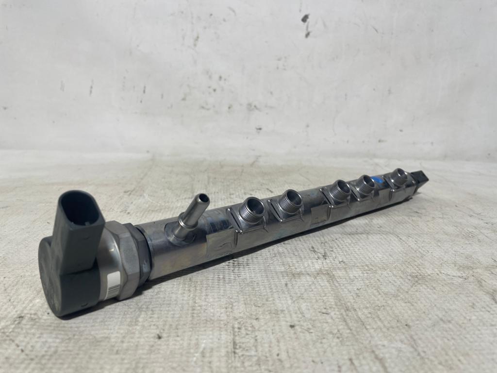 Rampe d'injection N47D16A   13 53 8 514 166 / 0445214278, Enlèvement, Utilisé, BMW