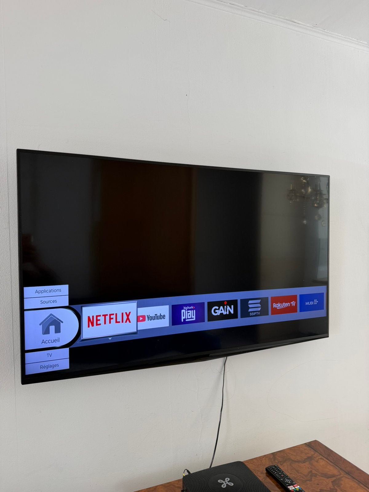 Smart Tv Connecte 145 cm / WiFi, Enlèvement ou Envoi, Comme neuf, Smart TV
