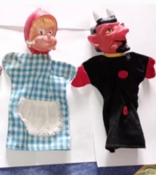 poppenkastpoppen + handpoppen gewone, dieren, Plop en Disney, Ophalen of Verzenden, Gebruikt, Pop