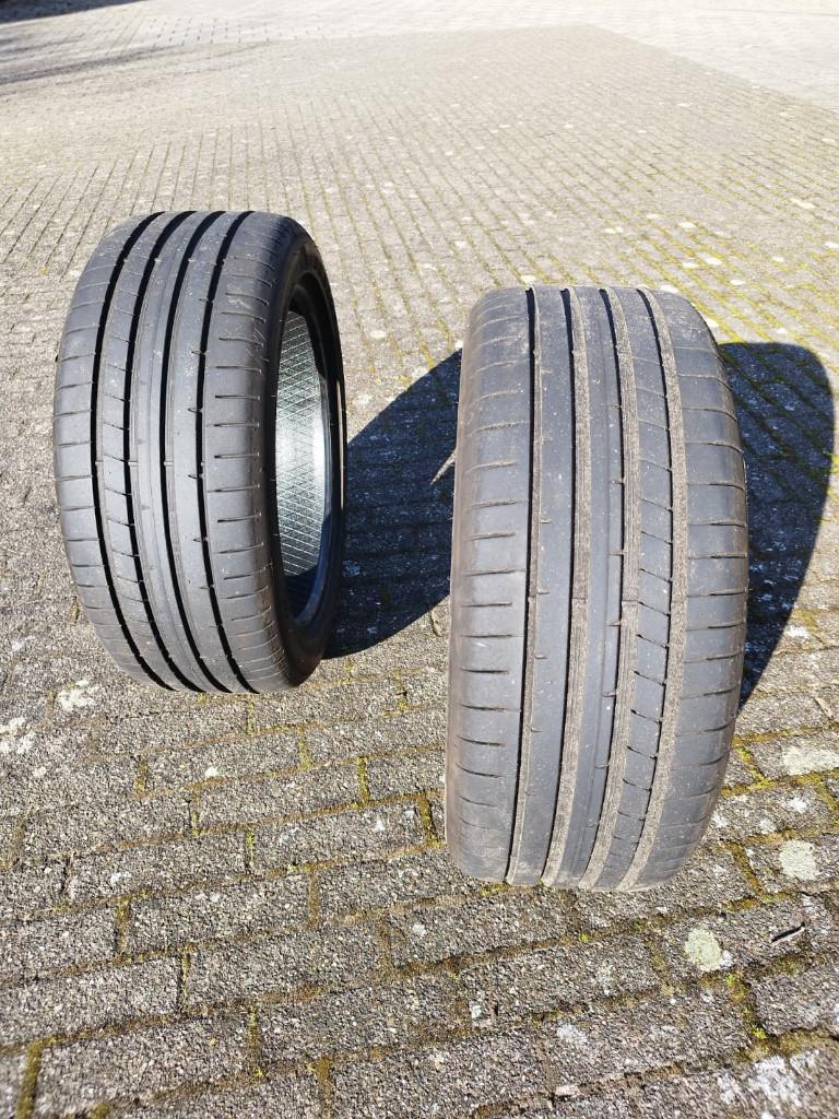 Twee zomerbanden - Dunlop Sport Maxx RT2 225/45 R17 91Y, Auto-onderdelen, Ophalen, Gebruikt, 17 inch, Band(en)
