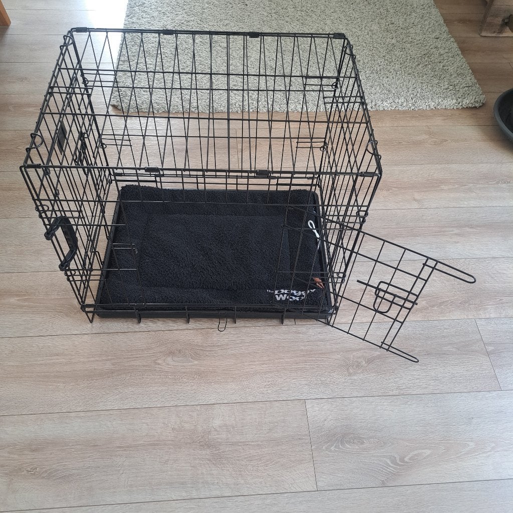 bench hond small, Dieren en Toebehoren, Ophalen, Zo goed als nieuw
