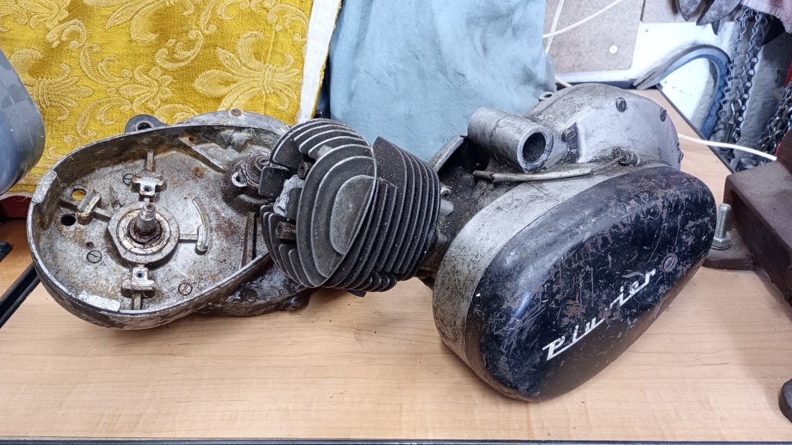 Pluvier M25 motorblokken, Fietsen en Brommers, Ophalen