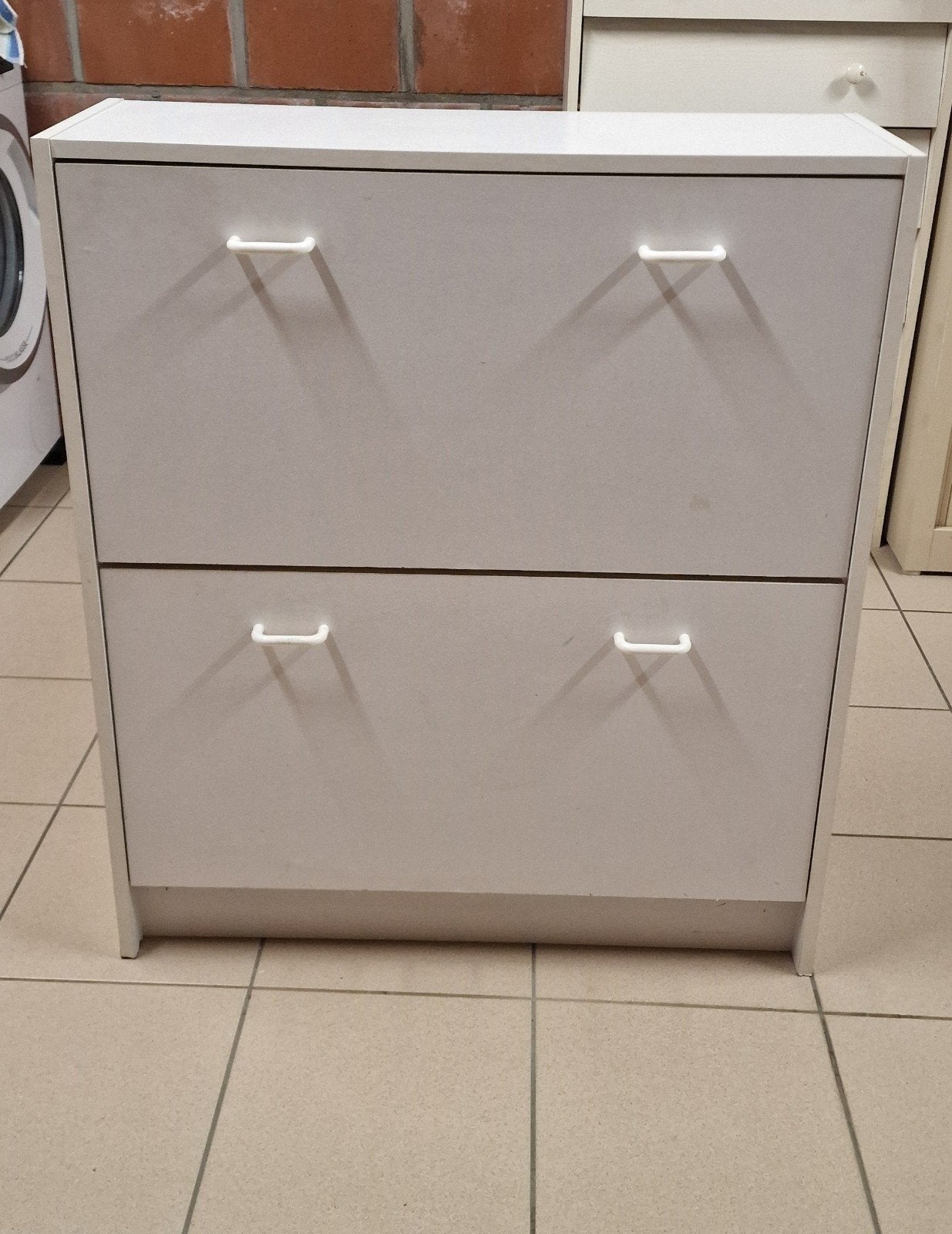 Meuble à chaussures, Enlèvement