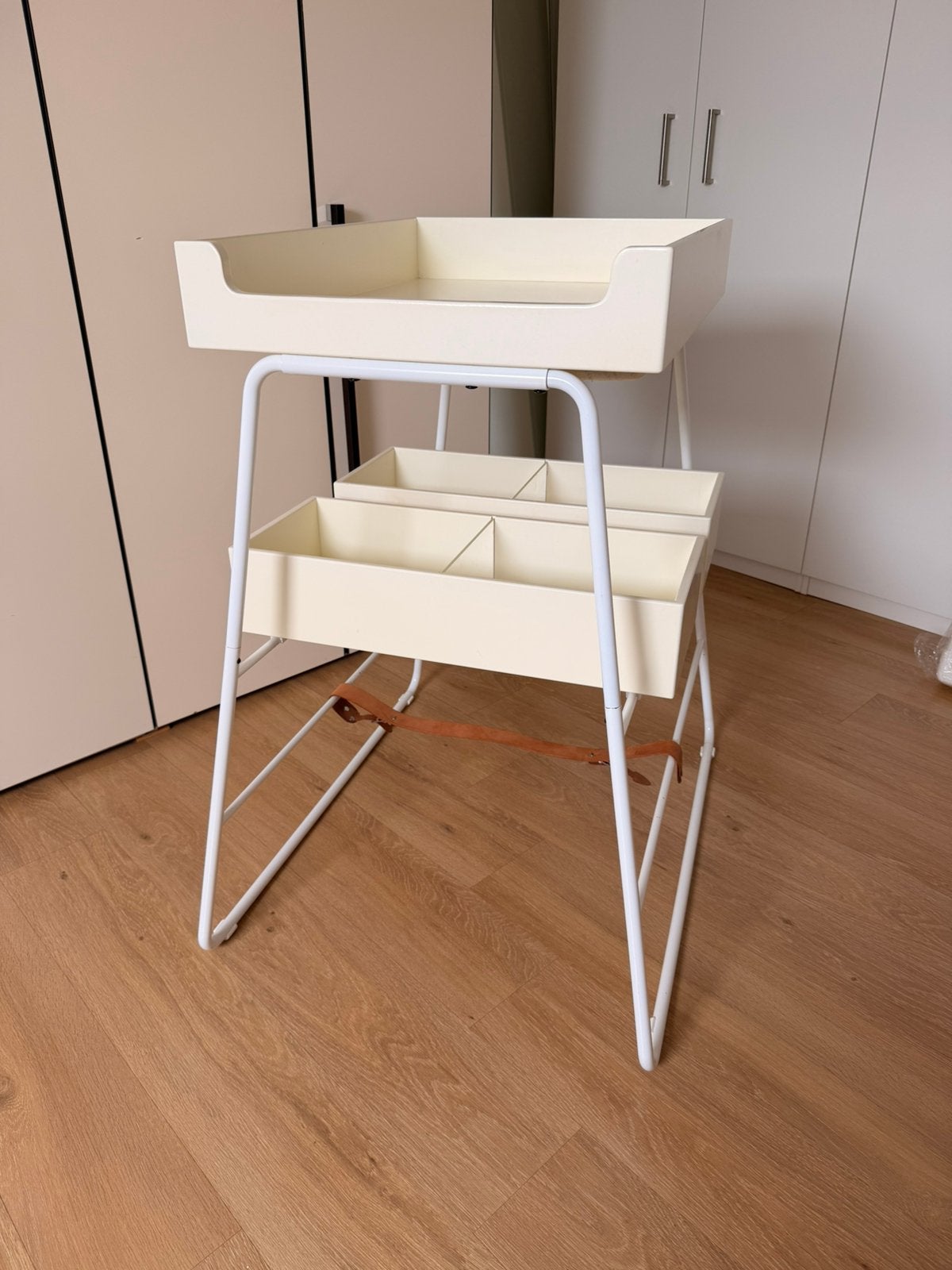 Design luiertafel budtz Bendix omvormbaar tot speeltent, Kinderen en Baby's, Ophalen, Zo goed als nieuw