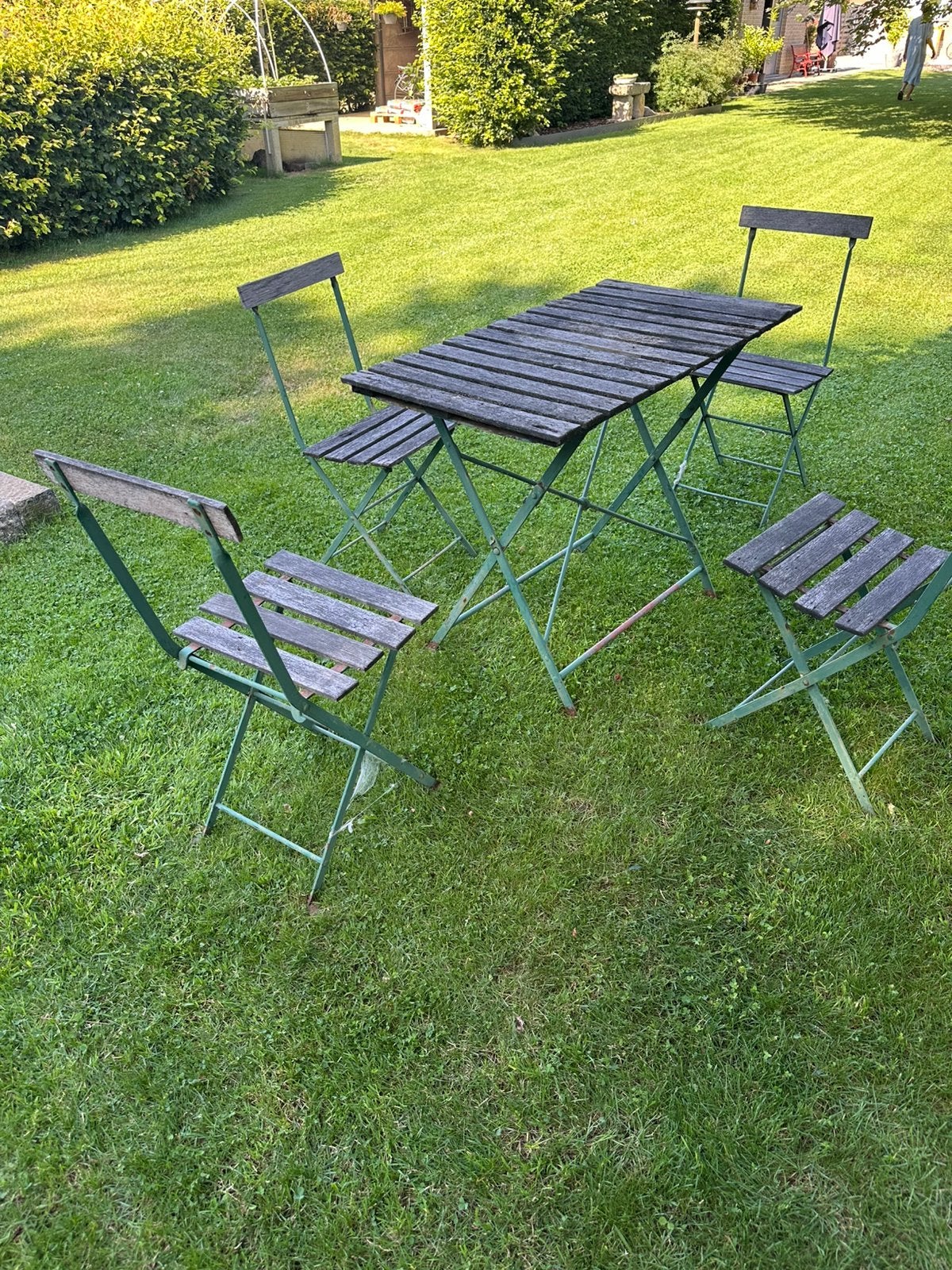 Oude café tafel + stoelen, Ophalen, Zo goed als nieuw, Hout