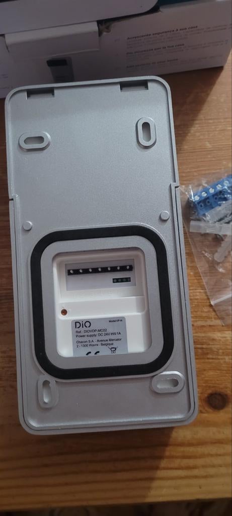 Video-intercom met 2 draden en 7” touchscreen voor 3 verdiep, Huis en Inrichting, Deurbellen, Ophalen of Verzenden, Bedraad