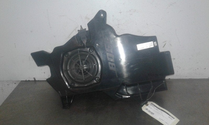 SUBWOOFER Audi A3 (8P1) (|8P3035382A|8P3035382C|), Info@audi.de, Audi, Audi AG, Gebruikt
