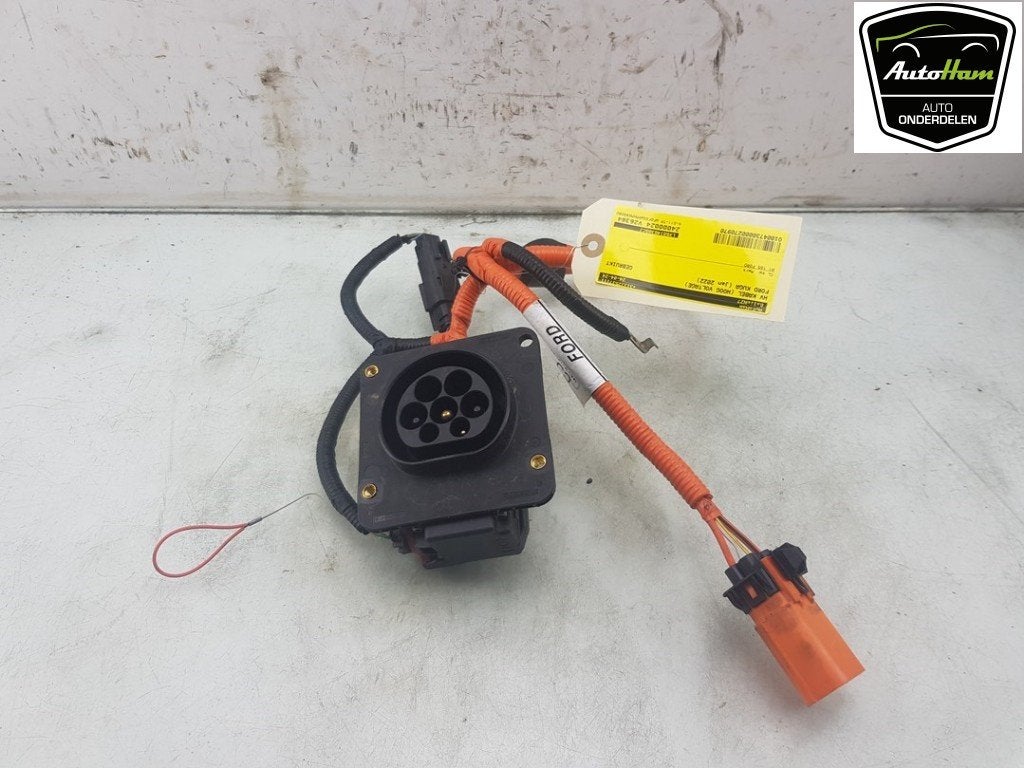 HV KABEL (HOOG VOLTAGE) Ford Kuga III (DFK) (01-2019/-), Gebruikt, Henry-Ford-Straße  1
50735  Köln, DE, Ford-Werke GmbH, Kunden@ford.com