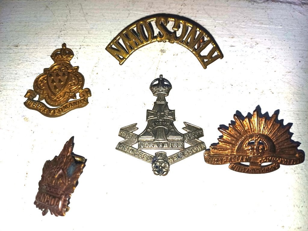 militaria lot insignes ww1GB australie canada( 5), Ophalen of Verzenden, Landmacht, Embleem of Badge